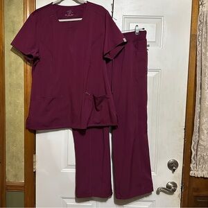 Cherokee Infinity  Scrub Set Women Top XL Pants Large Petite Burgundy Wine